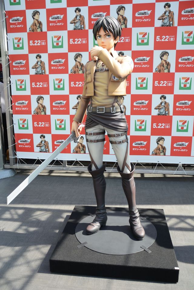 梶裕貴、「黙っておれに投資しろ！」超高額「進撃の巨人」等身大フィギュアに絶叫！　画像ギャラリー（7枚目）