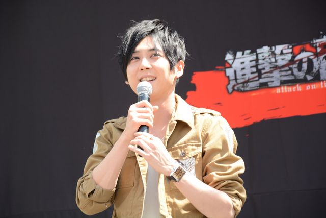 梶裕貴、「黙っておれに投資しろ！」超高額「進撃の巨人」等身大フィギュアに絶叫！　画像ギャラリー（12枚目）