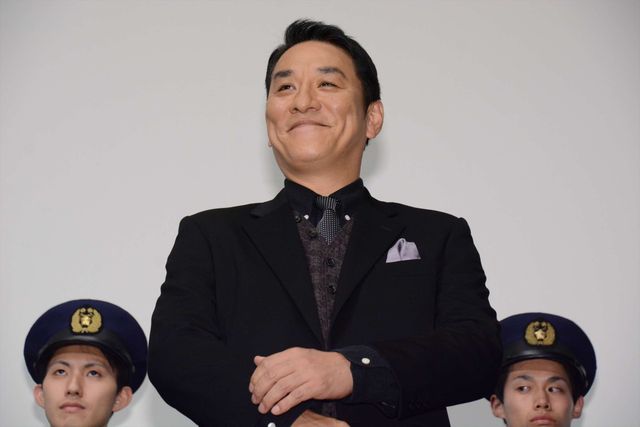 綾野剛「今回は何人殺せばいいんですか？」の質問に“最高の現場”と感じる！映画『日本で一番悪い奴ら』完成披露舞台あいさつフォトギャラリー（2枚目）