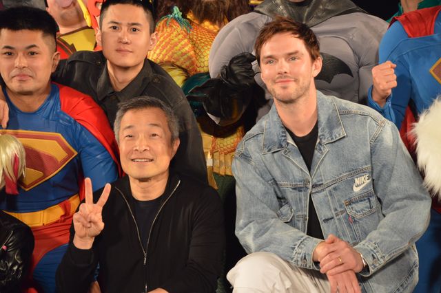 『スーパーマン』ニコラス・ホルト来日で神ファンサ！「東京コミコン2025」We Love DC ギャザリングステージ（11枚目）