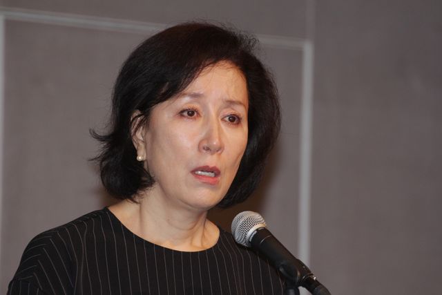 高畑淳子、会見で涙…被害者に謝罪　フォトギャラリー（8枚目）