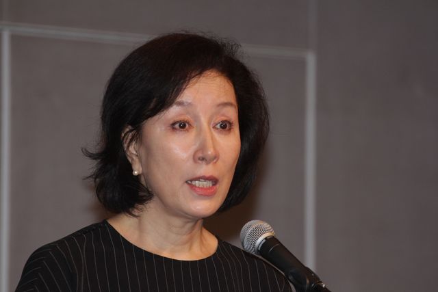 高畑淳子、会見で涙…被害者に謝罪　フォトギャラリー（9枚目）