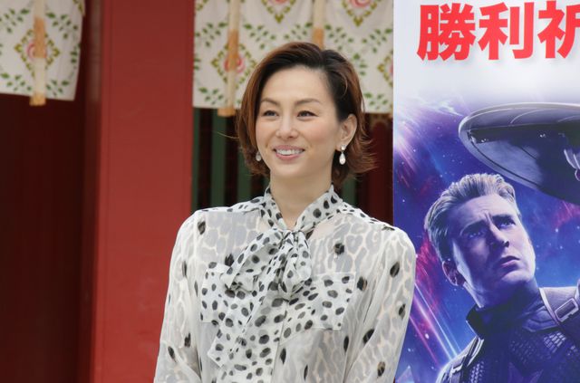 打倒サノス！米倉涼子＆加藤浩次、アベンジャーズ勝利を祈願（5枚目）