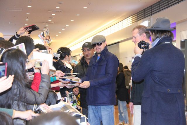 レオナルド・ディカプリオ、羽田空港に到着！フォトギャラリー（6枚目）