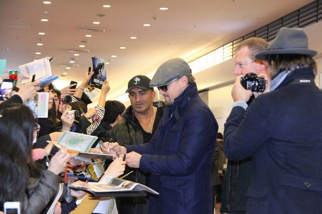 レオナルド・ディカプリオ、羽田空港に到着！フォトギャラリー（7枚目）