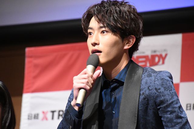 横浜流星「今年の顔」に！キリっと美しい姿で登場（16枚目）