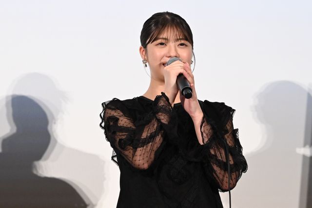 乃木坂46井上和・中西アルノ・一ノ瀬美空・冨里奈央、そろって登壇『GROTESQQQUE －グロテスク－』舞台あいさつ（6枚目）