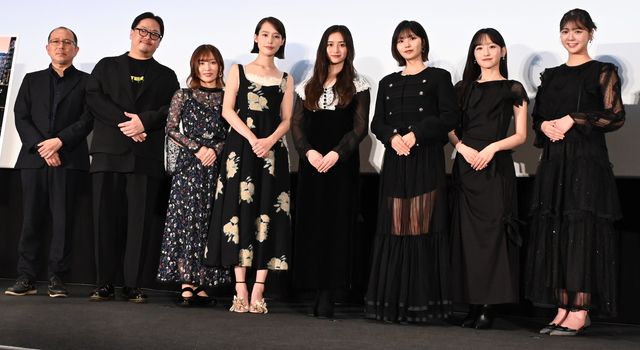 乃木坂46井上和・中西アルノ・一ノ瀬美空・冨里奈央、そろって登壇『GROTESQQQUE －グロテスク－』舞台あいさつ（10枚目）