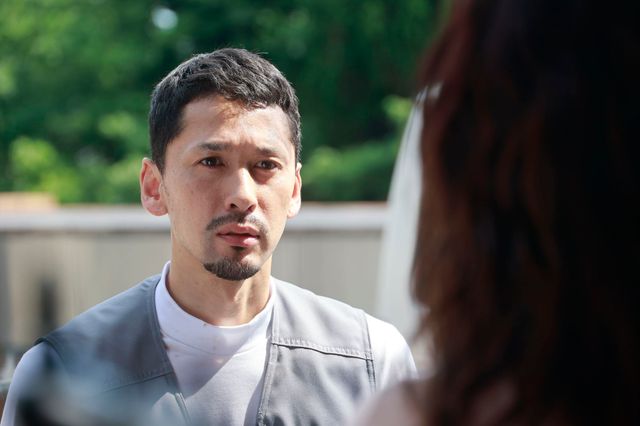 浴室シーンも！篠原涼子×岩田剛典「金魚妻」場面写真（9枚目）