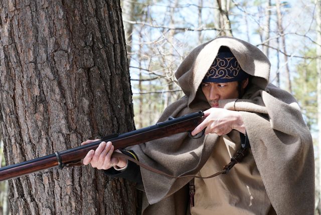 連続ドラマW「ゴールデンカムイ」第3話「道連れ」（18枚）（14枚目）