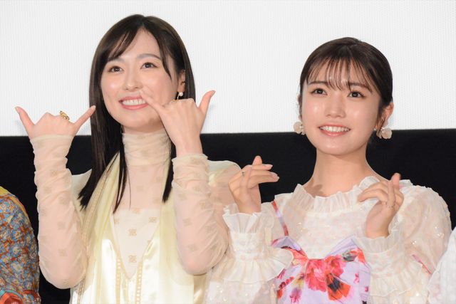 福原遥、美山加恋、富田望生らキュートなドレスで登壇『フラ・フラダンス』初日舞台挨拶（7枚目）