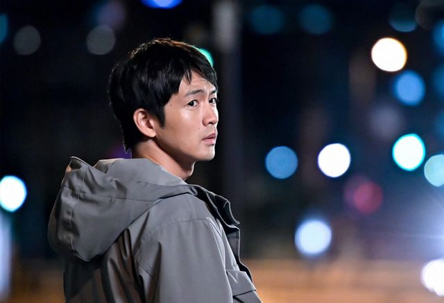 「最愛」松下洸平、止まらぬ“大ちゃん”人気【7話場面写真】：フォトギャラリー