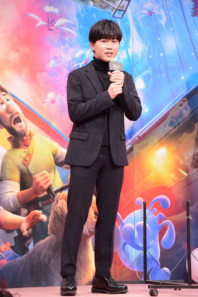 鈴木福、タートルネックが似合う！原田泰造とディズニー映画のイベント登場（2枚目）