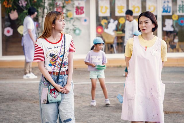 ギターがハマりすぎ…！「パリピ孔明」第8話追加場面写真（7枚目）