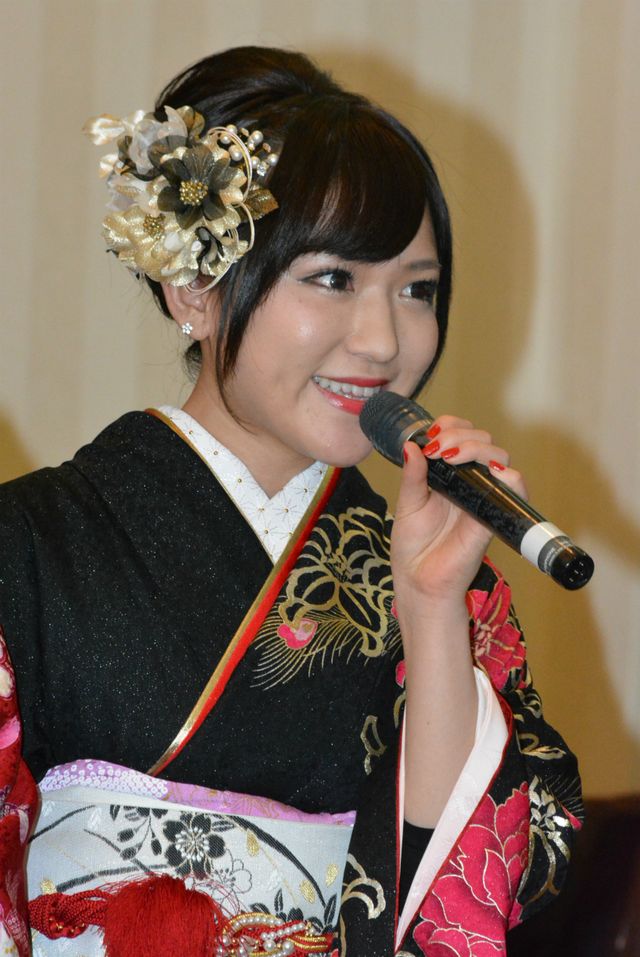 成人式の渡辺麻友、大島優子卒業に危機感も、高みを目指したい…と前向き！　画像ギャラリー（76枚目）