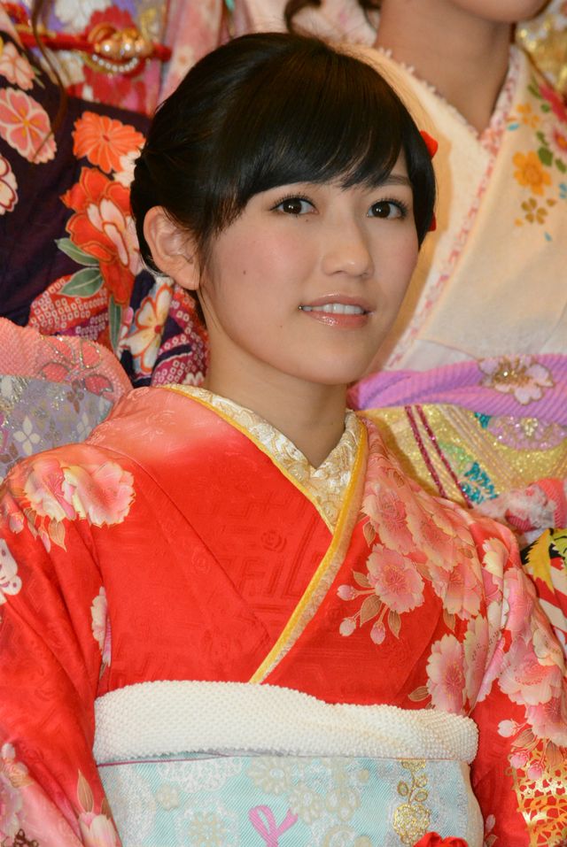 成人式の渡辺麻友、大島優子卒業に危機感も、高みを目指したい…と前向き！　画像ギャラリー（81枚目）