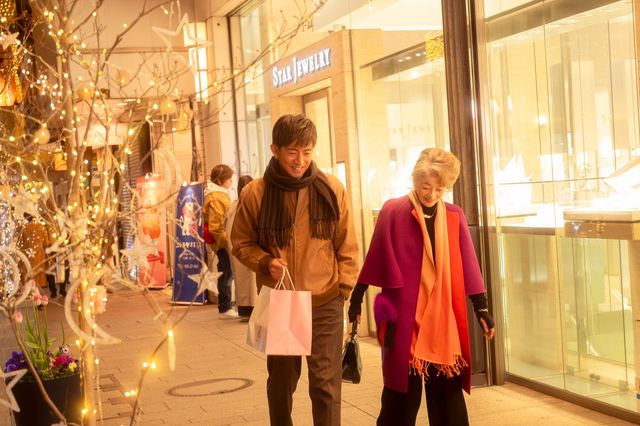 ただの送迎が“かけがえのない1日”に…映画『TOKYO タクシー』場面写真6枚：フォトギャラリー