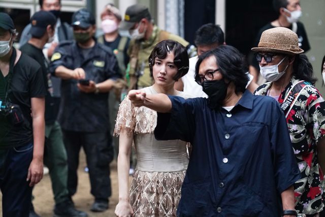 綾瀬はるか、長谷川博己、ジェシー、羽村仁成ら『リボルバー・リリー』撮影現場公開（6枚目）