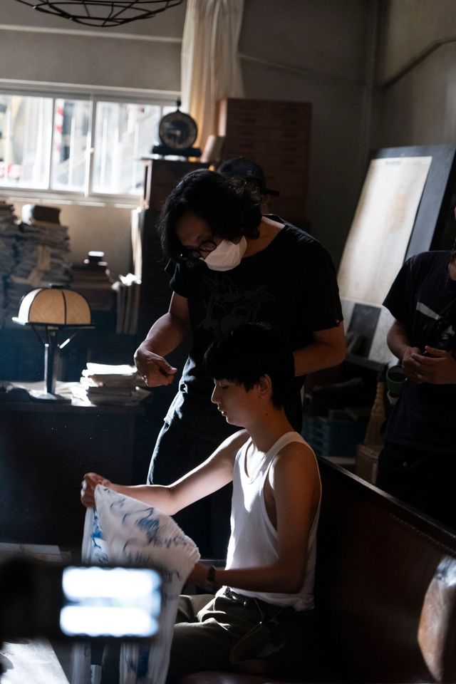 綾瀬はるか、長谷川博己、ジェシー、羽村仁成ら『リボルバー・リリー』撮影現場公開（9枚目）