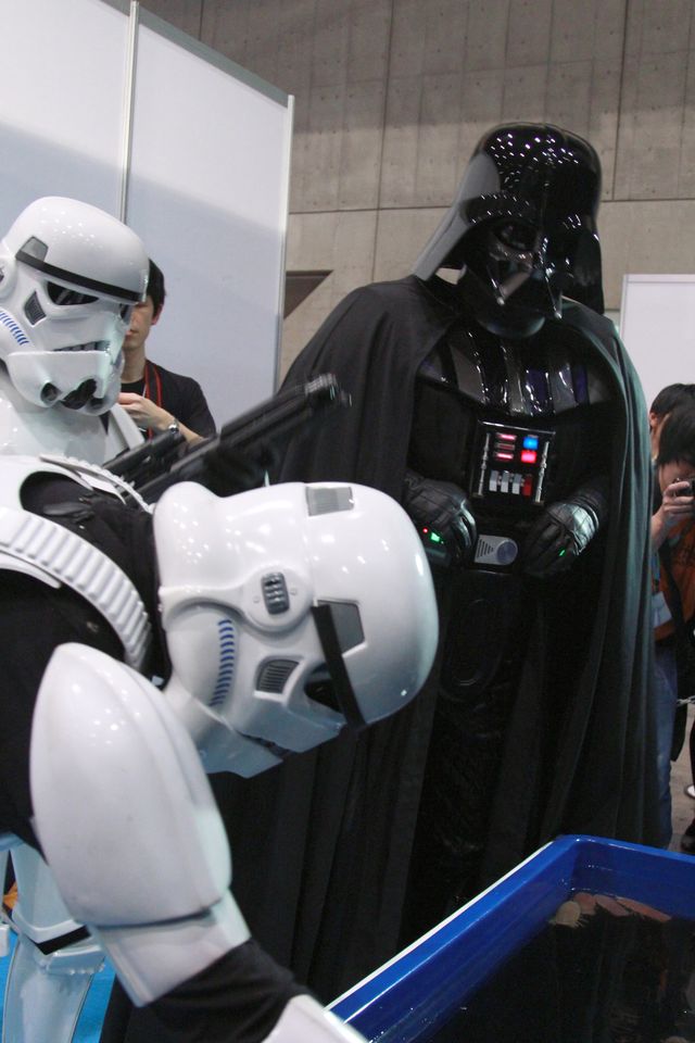 ダース・ベイダーがニコニコ超会議に降臨！　人気力士の遠藤やグソクムシとご対面！　画像ギャラリー（10枚目）