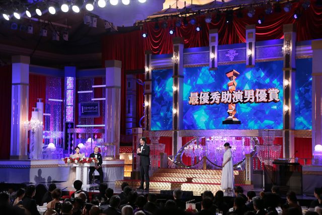 笑顔はじける役所広司！助演男優賞（26枚目）