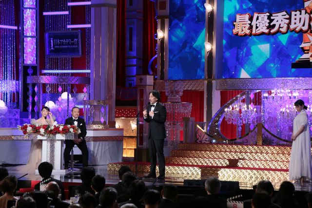 笑顔はじける役所広司！助演男優賞（27枚目）