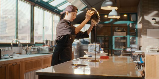 小栗旬、ハン・ヒョジュ、赤西仁ら「匿名の恋人たち」初出しカット＜14枚＞（2枚目）