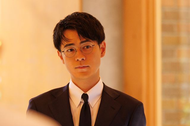 小栗旬、ハン・ヒョジュ、赤西仁ら「匿名の恋人たち」初出しカット＜14枚＞（8枚目）