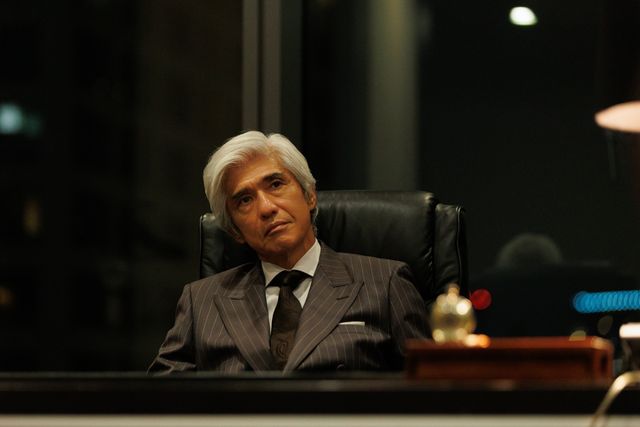 小栗旬、ハン・ヒョジュ、赤西仁ら「匿名の恋人たち」初出しカット＜14枚＞（14枚目）