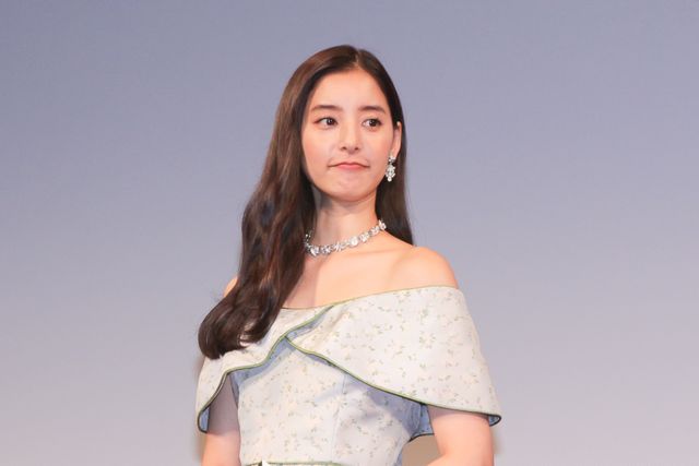 橋本環奈×新木優×岩田剛典、福田雄一監督『赤ずきん、旅の途中で死体と出会う。』イベントに登壇（15枚目）