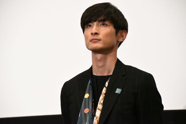 前田敦子、高良健吾はずっと憧れの人！『葬式の名人』完成披露舞台あいさつ（9枚目）