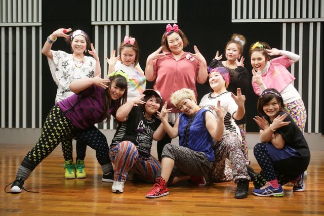 ぽっちゃり系美女軍団が踊る！フォトギャラリー（3枚目）