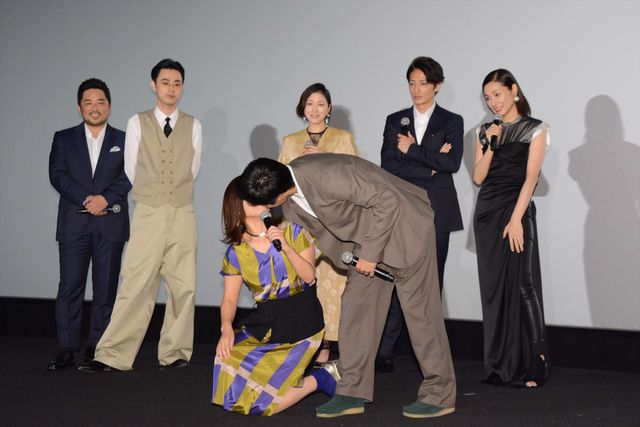 吉田羊と大久保佳代子の生クリームチュー『ラブ×ドック』公開記念舞台あいさつ【全28枚】（5枚目）