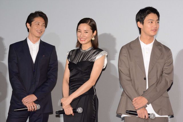 吉田羊と大久保佳代子の生クリームチュー『ラブ×ドック』公開記念舞台あいさつ【全28枚】（7枚目）