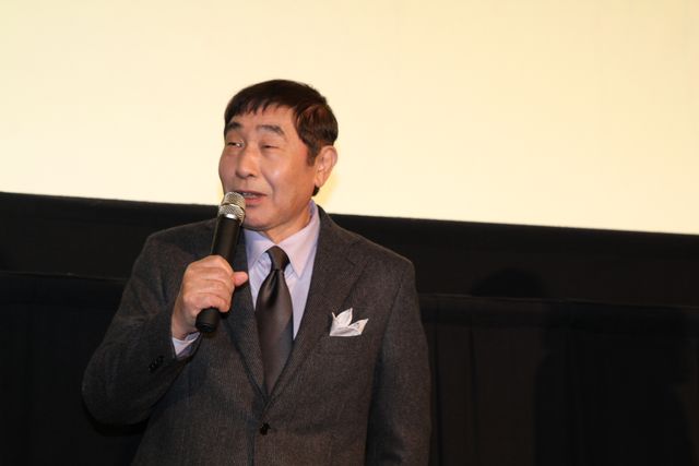 三船美佳、蛭子能収にバレンタインケーキを「あーん！」写真ギャラリー（4枚目）