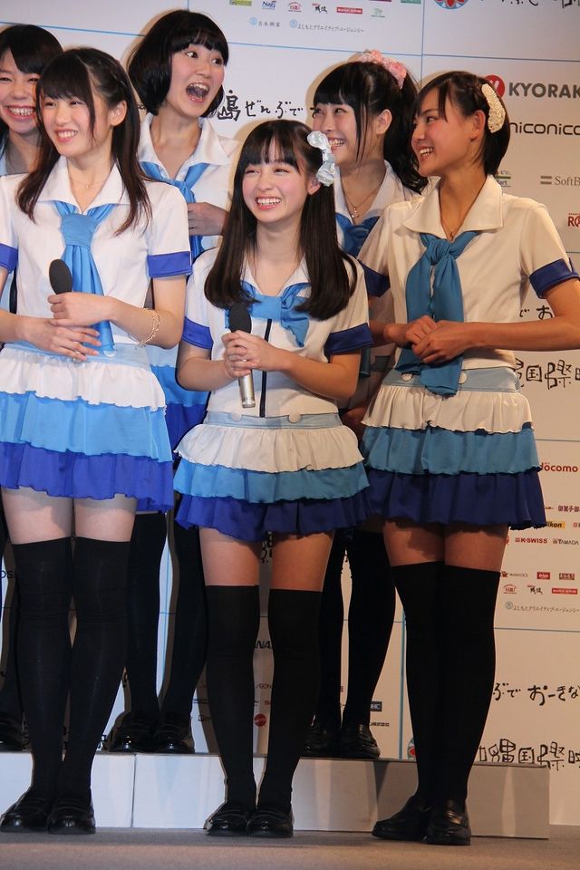 “天使すぎる”アイドル橋本環奈のミニスカ＆絶対領域…写真ギャラリー（17枚目）