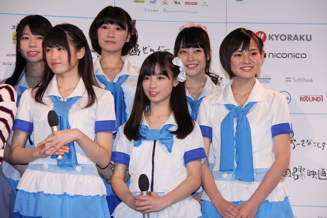 “天使すぎる”アイドル橋本環奈のミニスカ＆絶対領域…写真ギャラリー（20枚目）