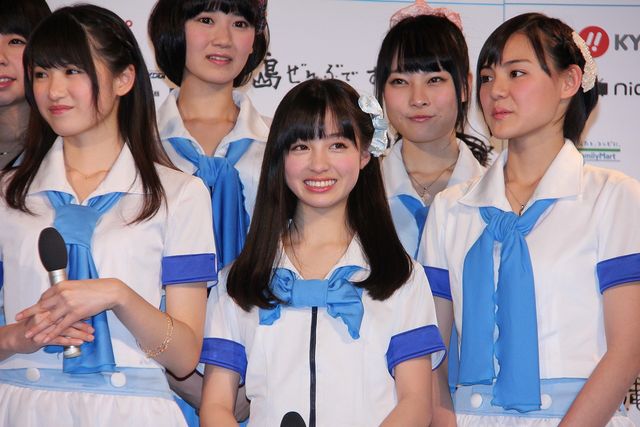 “天使すぎる”アイドル橋本環奈のミニスカ＆絶対領域…写真ギャラリー（21枚目）