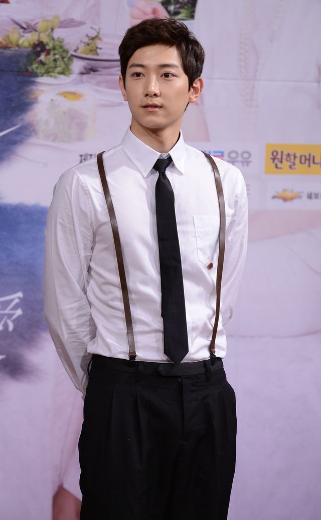 少女時代ソヒョンが出演！ドラマ「熱愛」製作発表会フォトギャラリー（2枚目）