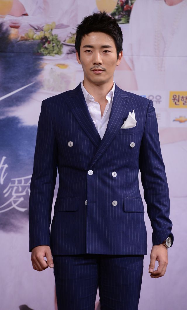 少女時代ソヒョンが出演！ドラマ「熱愛」製作発表会フォトギャラリー（13枚目）