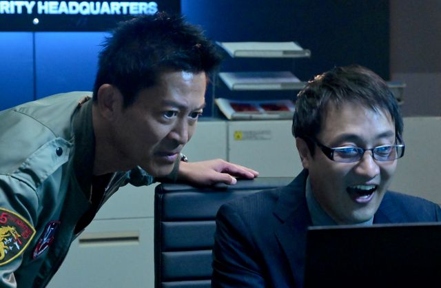 首謀者は元公安!?背後で警察サイドの大物が暗躍…「相棒 season22」第2話（5枚目）