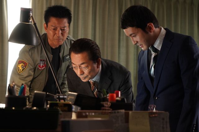 首謀者は元公安!?背後で警察サイドの大物が暗躍…「相棒 season22」第2話（11枚目）