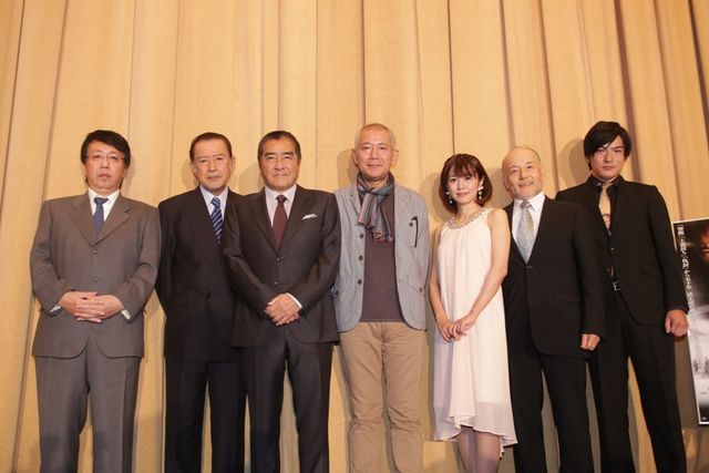 さとう珠緒も出演！映画『蠢動 -しゅんどう-』初日舞台あいさつフォトギャラリー（10枚目）