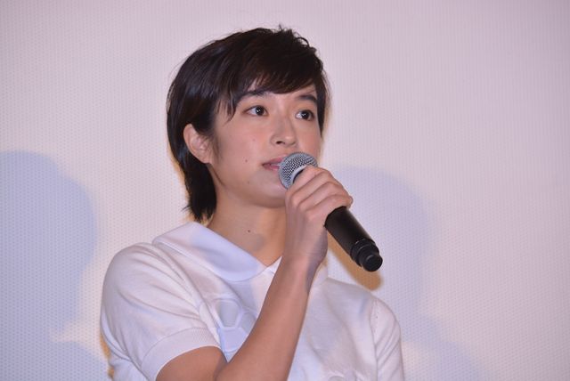 生田斗真を桐谷健太がサポート！『彼らが本気で編むときは、』完成披露イベントフォトギャラリー（13枚目）