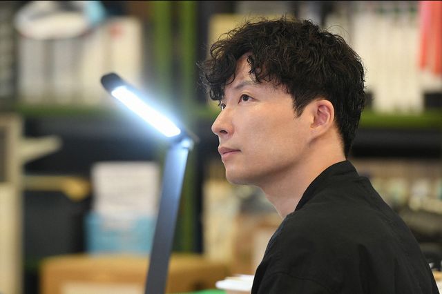 綾野剛＆星野源、イタズラ通報の捜査開始！「MIU404」第3話（6枚目）