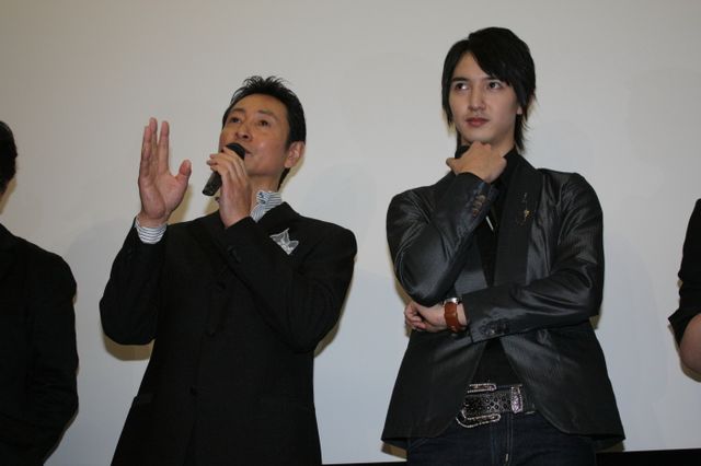 三田村邦彦、イケメンの息子・中山麻聖と親子共演！映画『アノソラノアオ』の初日舞台あいさつ写真ギャラリー（4枚目）