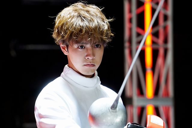 塩野瑛久“ラファエル”の真剣なまなざし！映画『貴族降臨 -PRINCE OF LEGEND-』場面カット（4枚目）