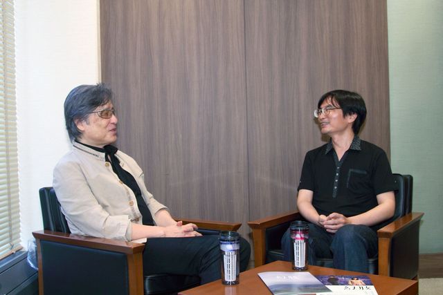 「謎解きはディナーのあとで」東川篤哉×ミステリーの巨匠・島田荘司！小説の映像化を語るフォトギャラリー：フォトギャラリー