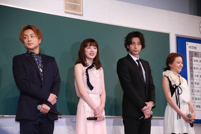 白濱亜嵐が「好きだ」、公開疑似告白に女子高生150名が黄色い悲鳴　画像ギャラリー（37枚目）