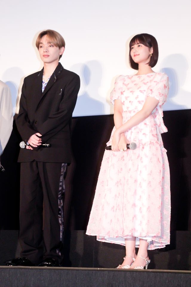 NiziUも登壇！宮世琉弥＆原菜乃華『恋わずらいのエリー』前夜祭イベント（17枚目）